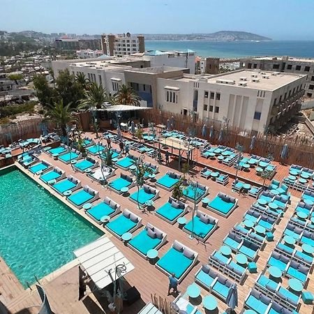 Mandarin Palace Hotel&Spa Tanger Exterior foto The pool at the W Hotel