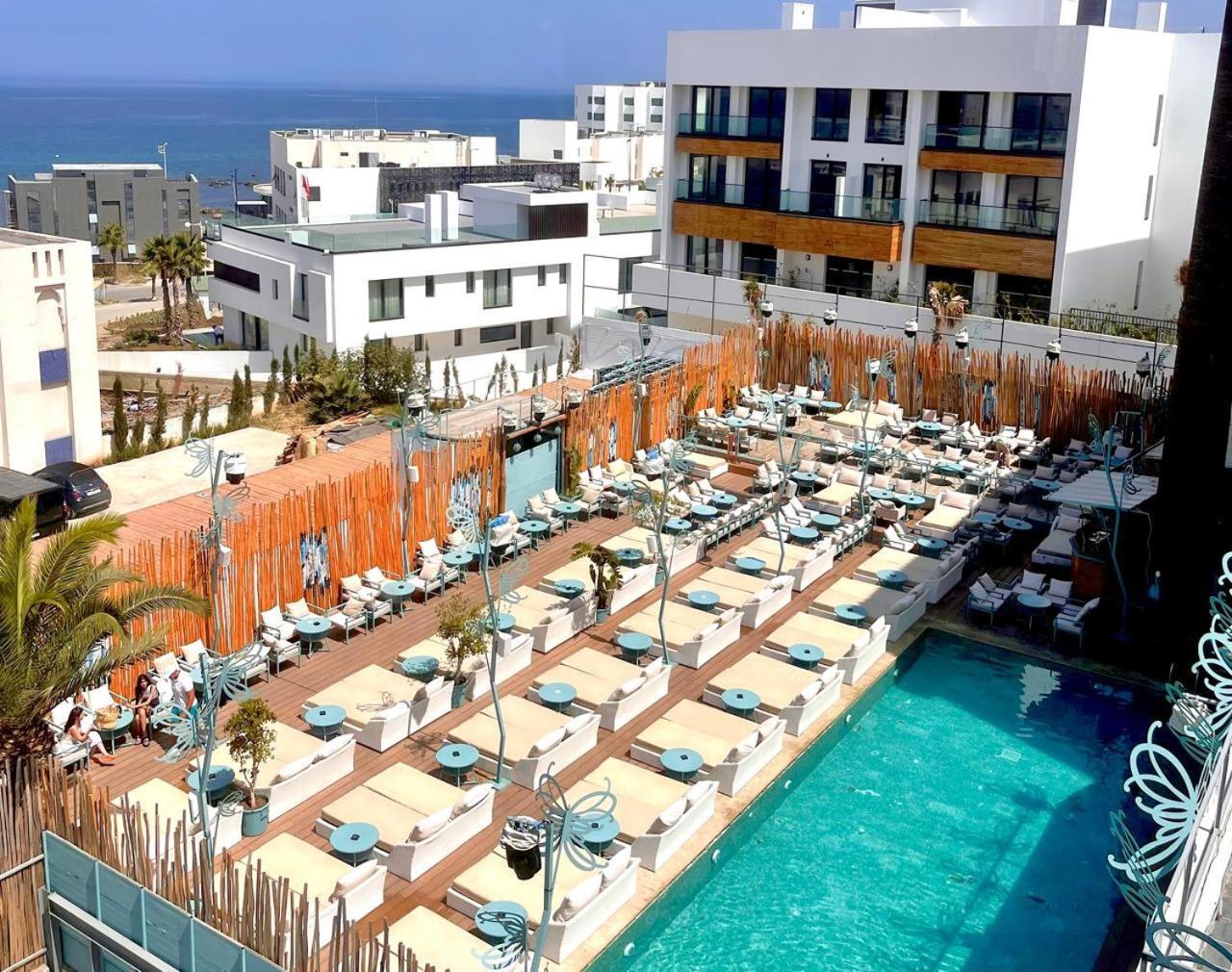 Mandarin Palace Hotel&Spa Tanger Exterior foto The hotel's pool