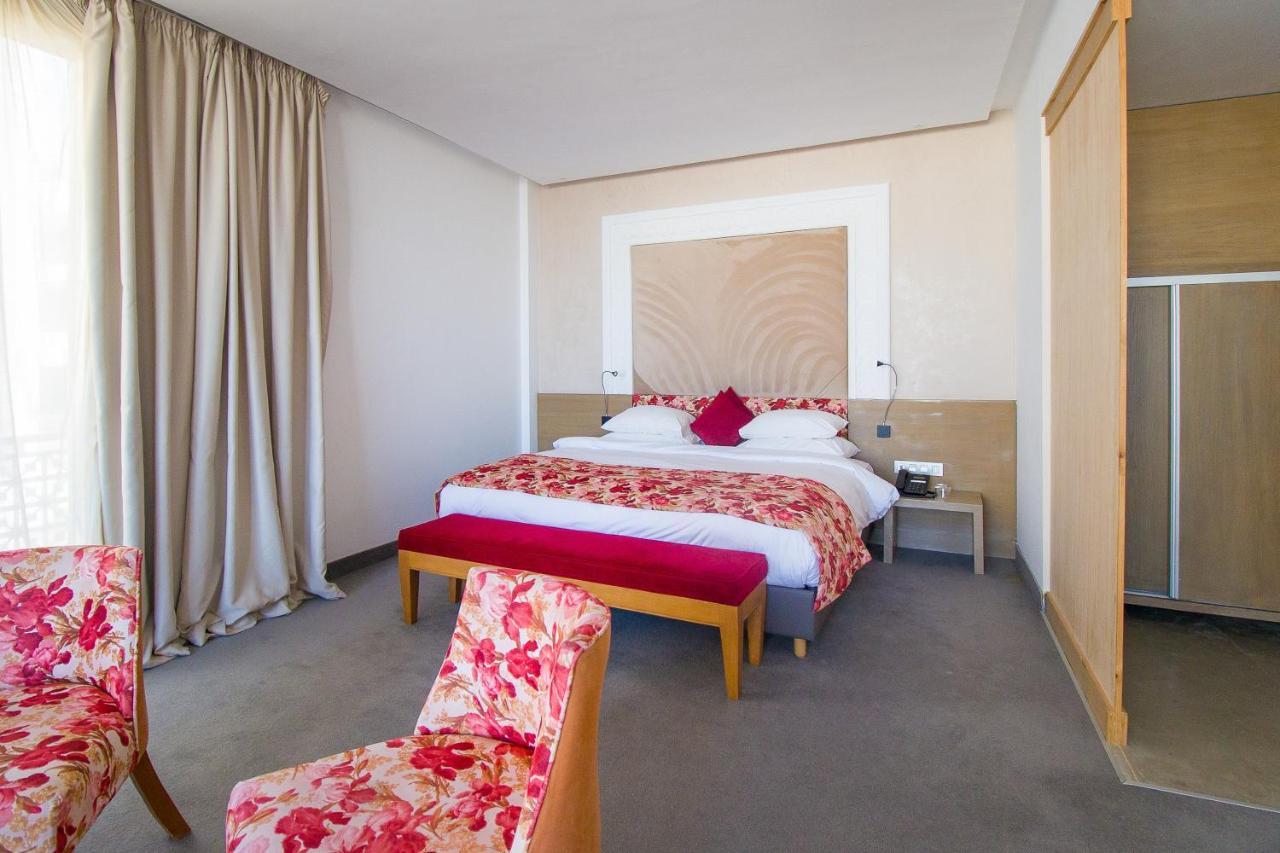 Mandarin Palace Hotel&Spa Tanger Exterior foto A room at the hotel
